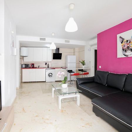 Apartamentos Salamanca Malaga Room photo