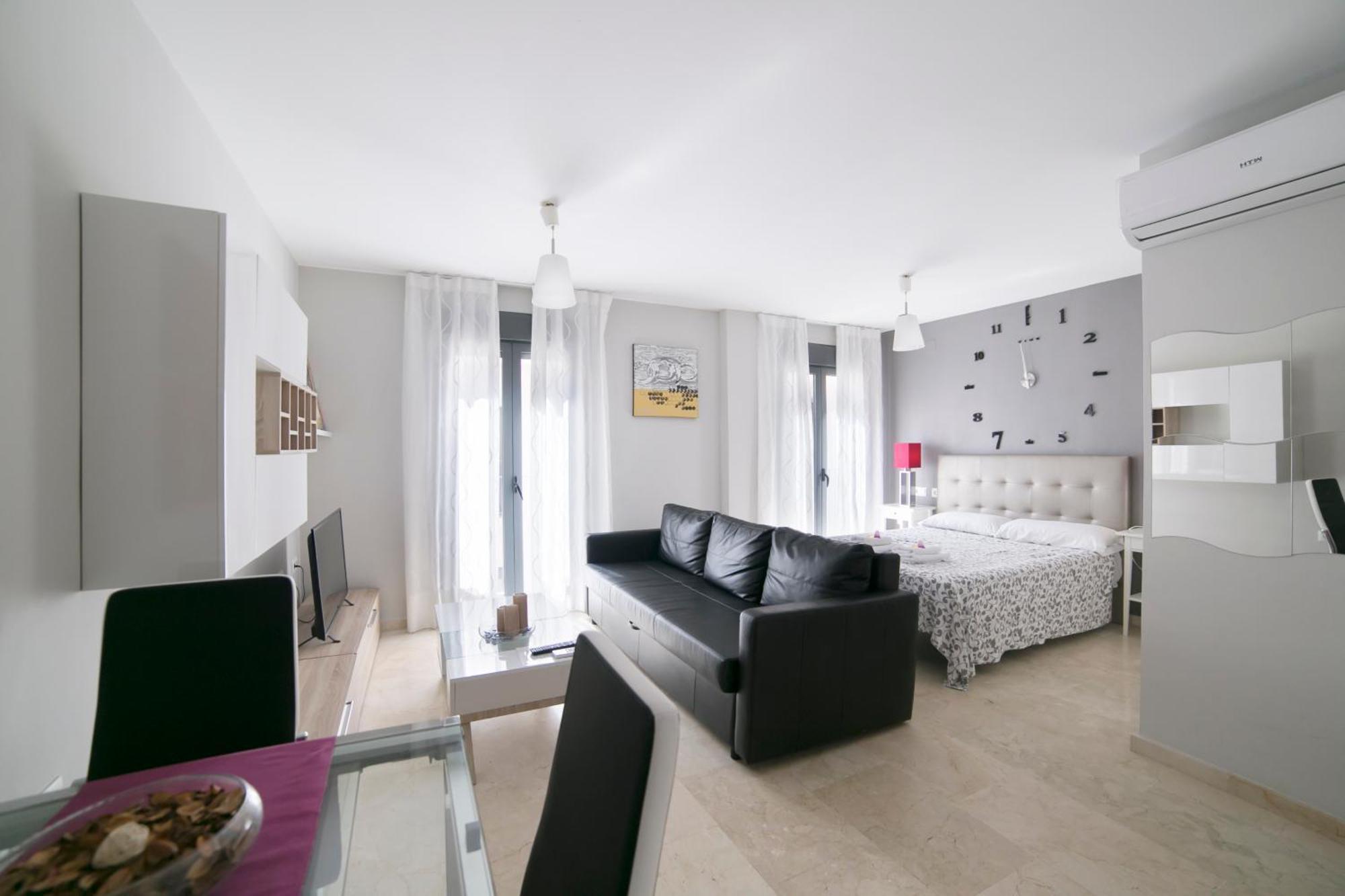 Apartamentos Salamanca Malaga Room photo