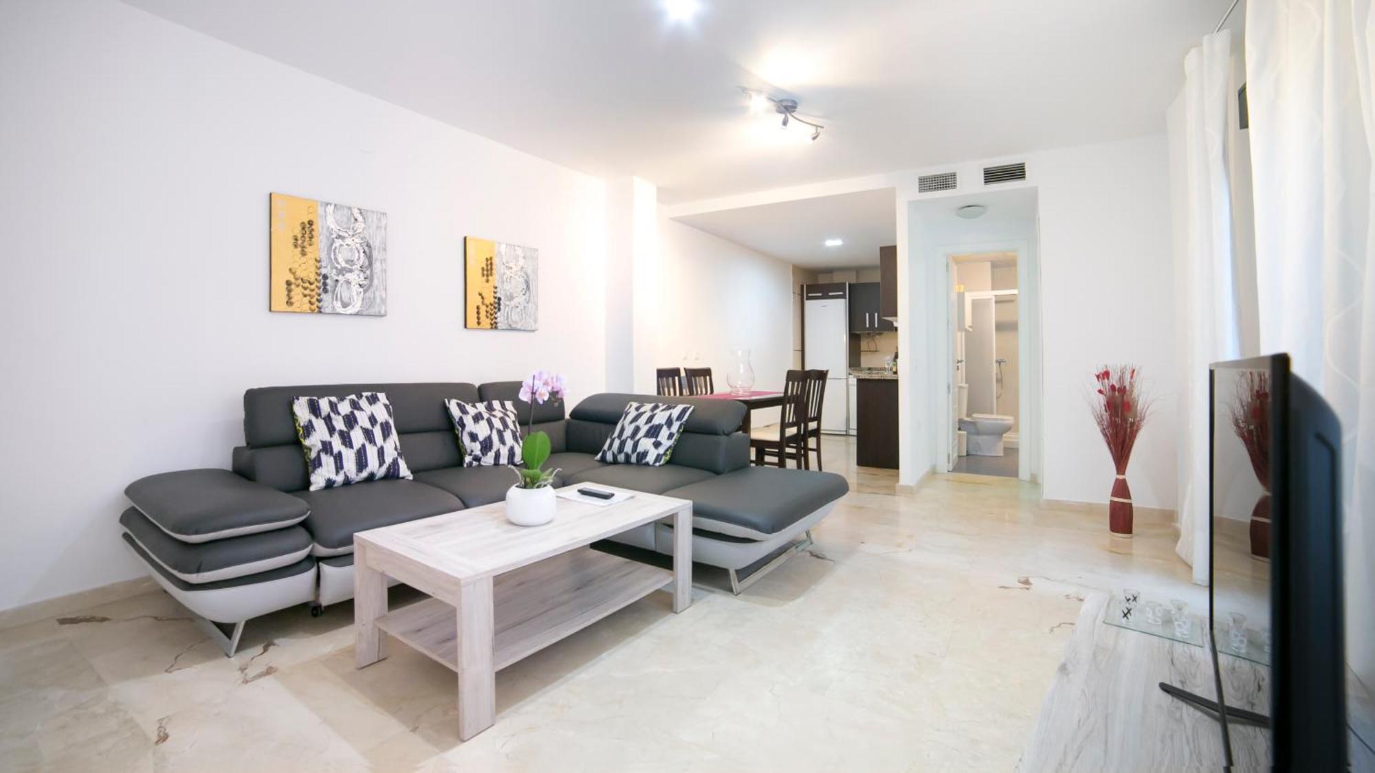 Apartamentos Salamanca Malaga Room photo