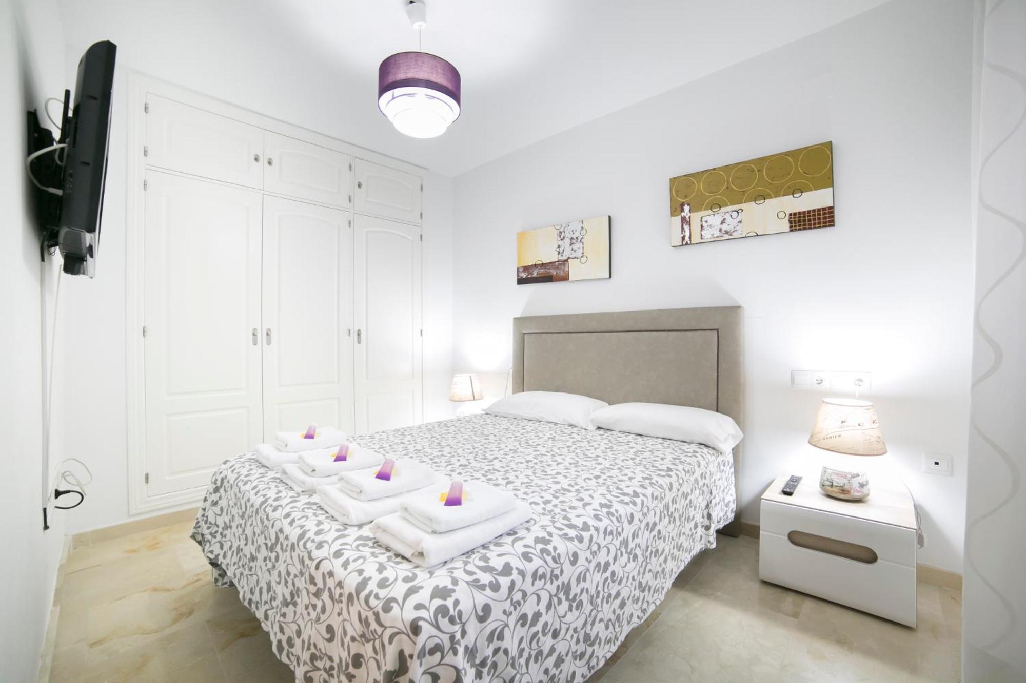 Apartamentos Salamanca Malaga Room photo