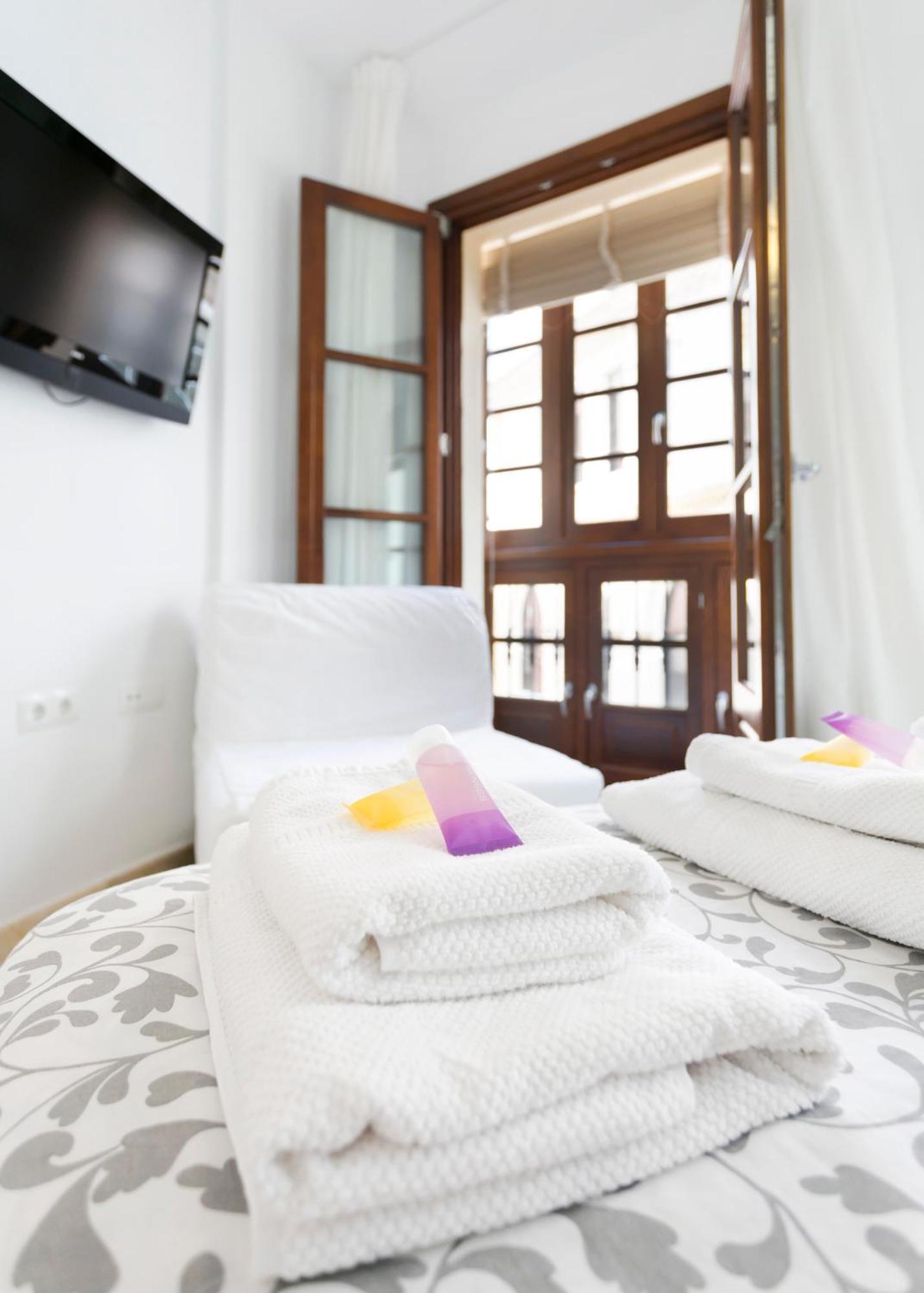Apartamentos Salamanca Malaga Room photo