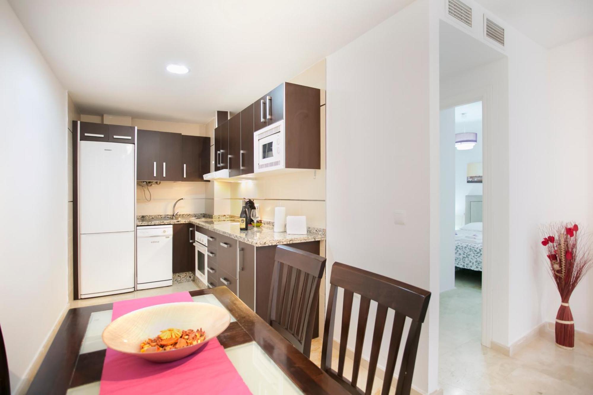 Apartamentos Salamanca Malaga Room photo