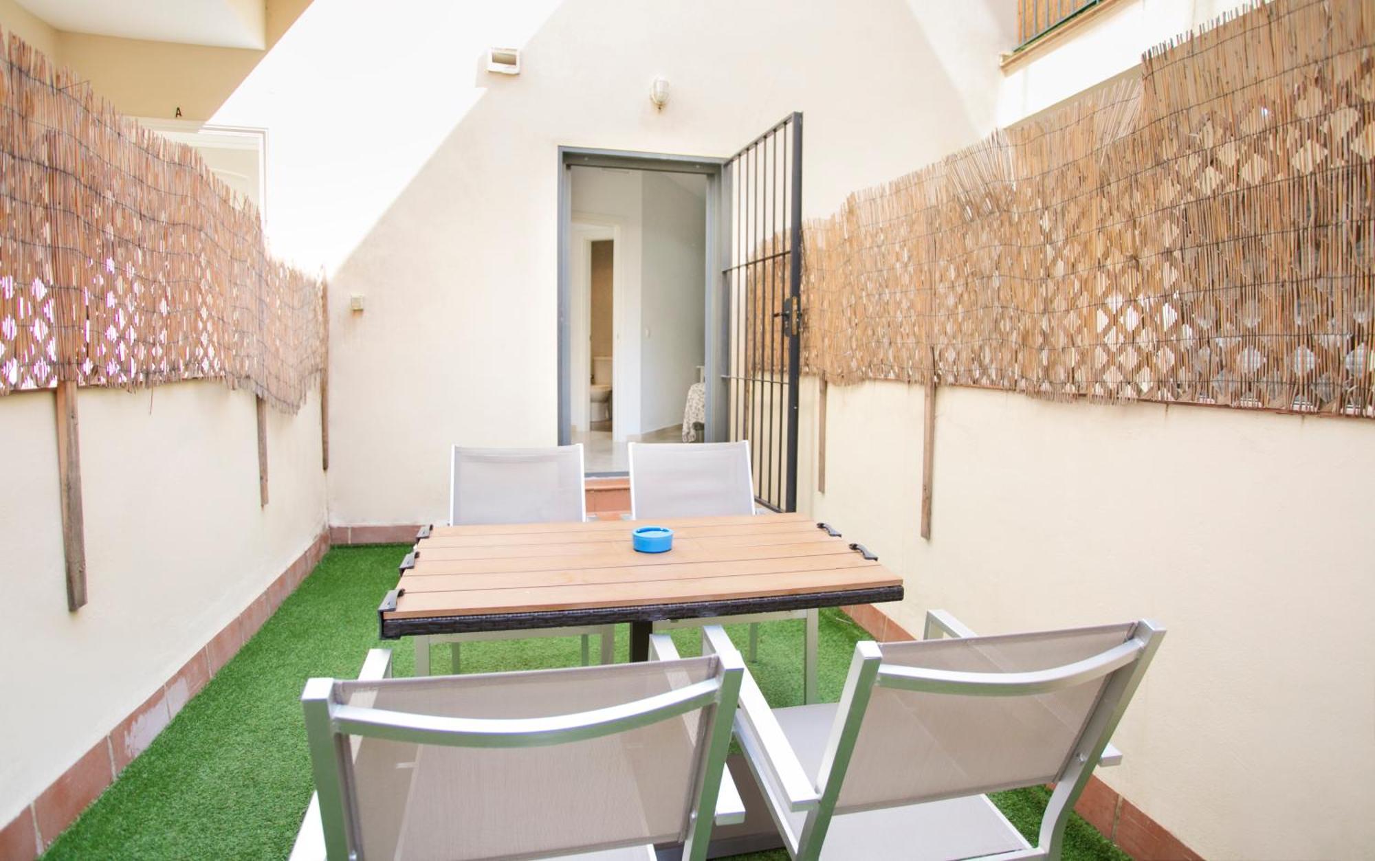 Apartamentos Salamanca Malaga Room photo