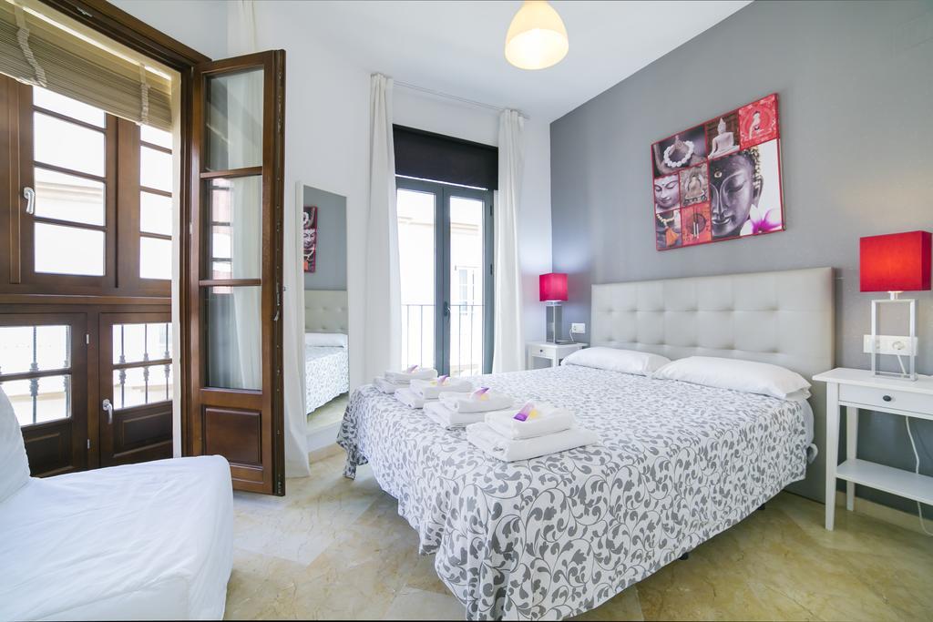 Apartamentos Salamanca Malaga Exterior photo