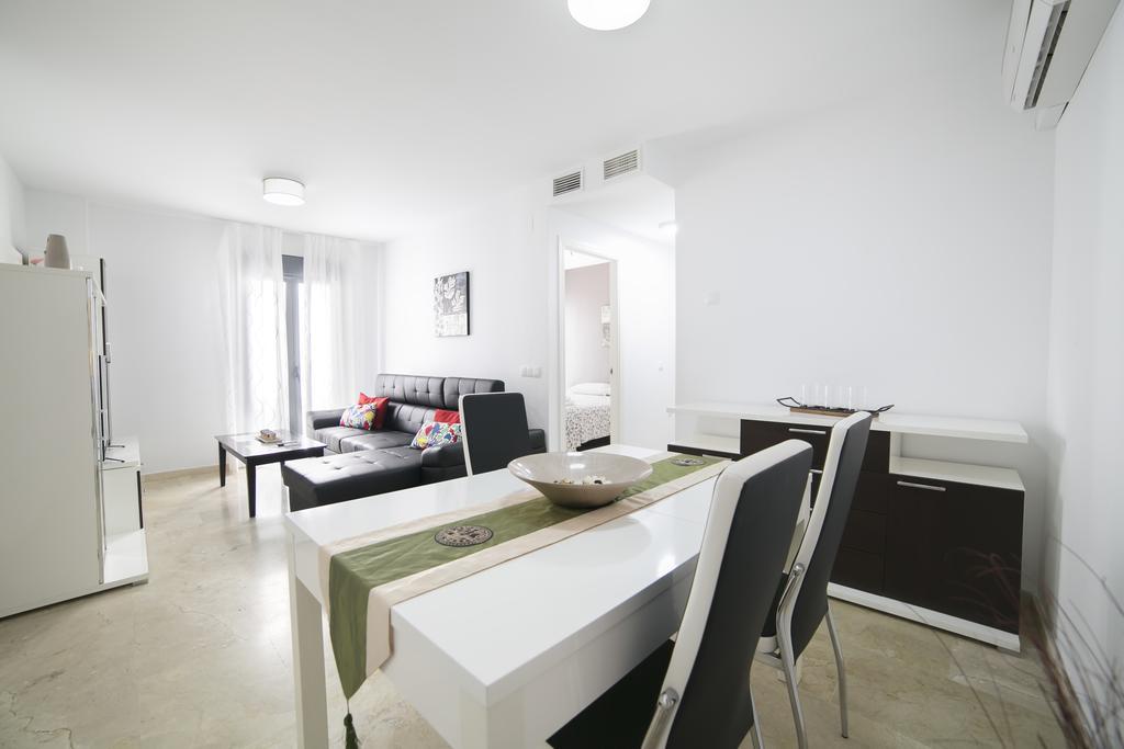 Apartamentos Salamanca Malaga Exterior photo