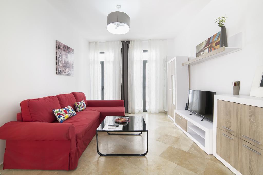 Apartamentos Salamanca Malaga Room photo