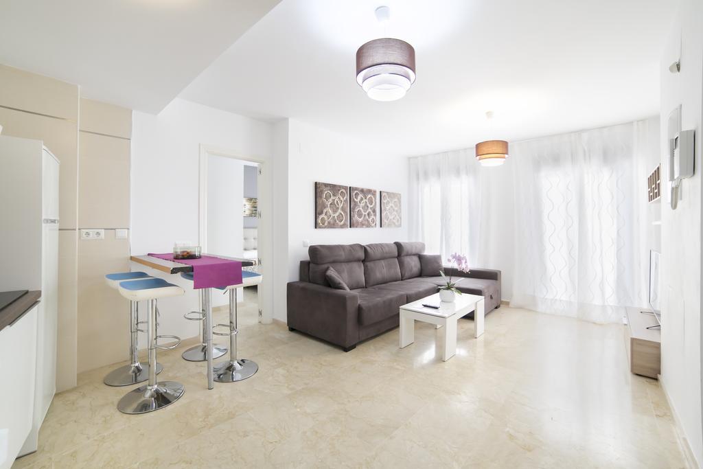 Apartamentos Salamanca Malaga Room photo